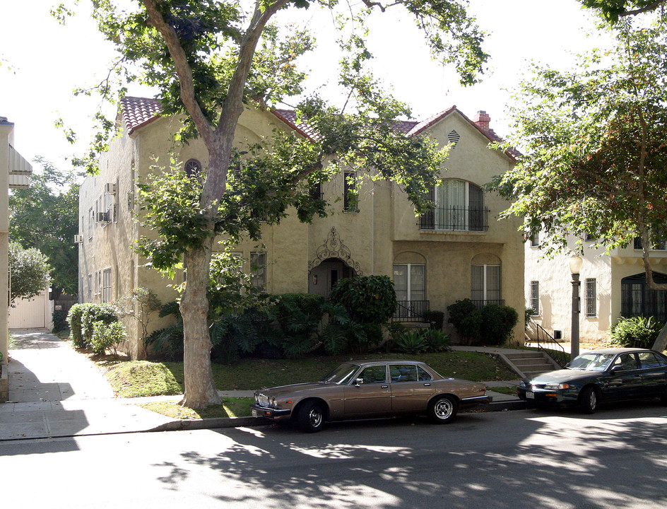 126-130 S Sycamore Ave in Los Angeles, CA - Foto de edificio