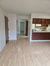 355 Donna Dr, Unit #15 in Anchorage, AK - Building Photo - Building Photo