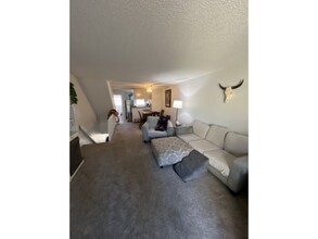 11863 E Kepner Dr in Aurora, CO - Building Photo - Building Photo