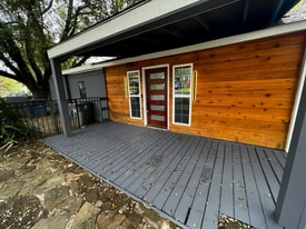 208 Cliffdale Ave in Dallas, TX - Building Photo