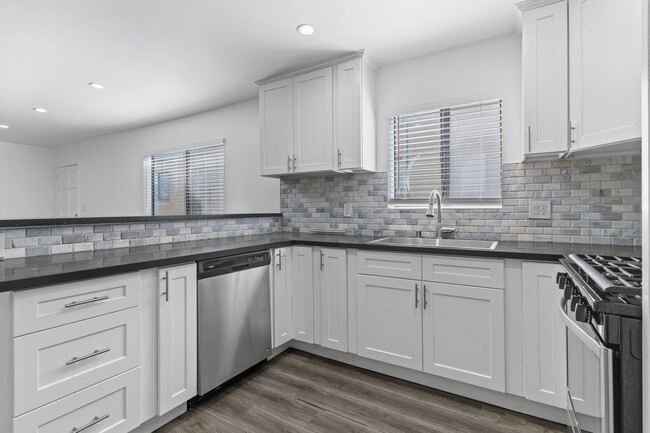 630 Nebraska Ave, Unit 05