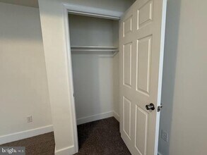 202 Maple St in Gordonville, PA - Foto de edificio - Building Photo