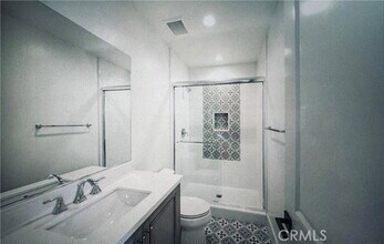 17302 Eucalyptus Ln in Huntington Beach, CA - Building Photo - Building Photo