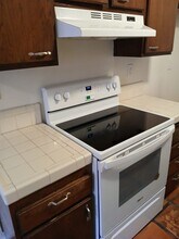 360 Obispo Ave in Long Beach, CA - Building Photo - Building Photo