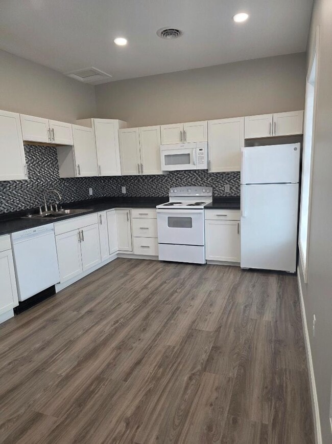 property at 101 N Locust St