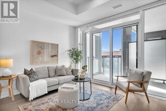 664 Spadina Ave. in Toronto, ON - Building Photo - Building Photo