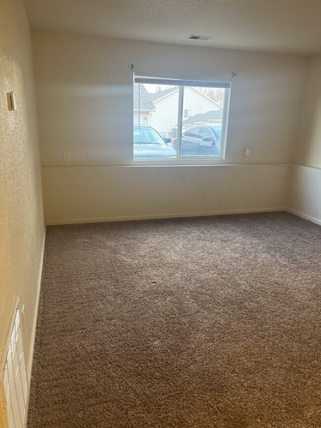 208 Country West Rd in Cheyenne, WY - Building Photo - Building Photo