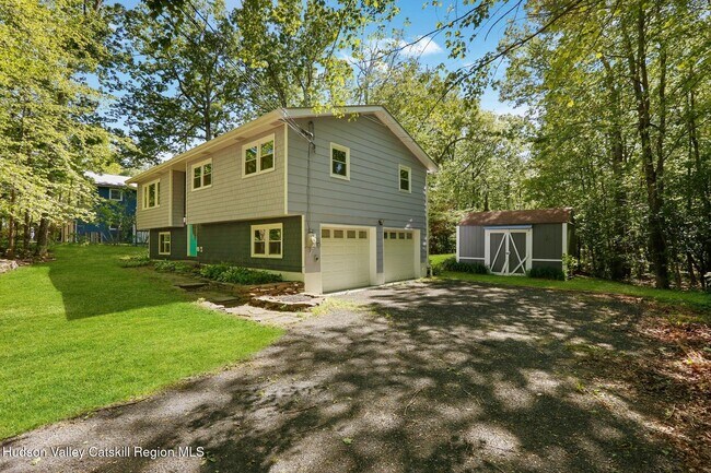 20 Mary Lou Ln in Shokan, NY - Building Photo - Building Photo