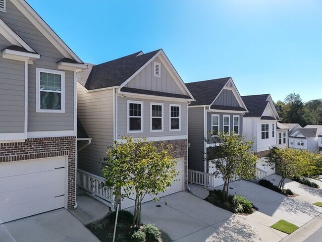 213 Turner Ln in Holly Springs, GA - Building Photo - Building Photo