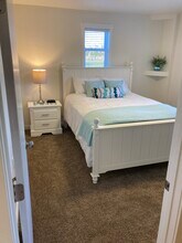 14275 Avon Allen Rd in Mount Vernon, WA - Foto de edificio - Building Photo