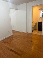 115 Stone St, Unit 3 bed in Clinton, MA - Building Photo - Building Photo