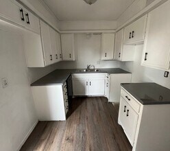 2101 51st St in Lubbock, TX - Building Photo - Building Photo