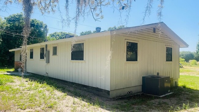 703 Gotts Rd in Davenport, FL - Building Photo - Building Photo