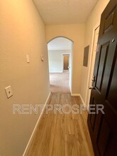 6560 Swissco Dr in Orlando, FL - Building Photo - Building Photo