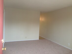 11602 E Lexington Ave in Sugar Creek, MO - Building Photo - Building Photo