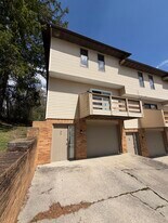 1343 Headlee Ave in Morgantown, WV - Building Photo