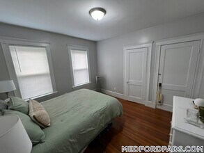 19 Harris Rd in Medford, MA - Building Photo - Building Photo