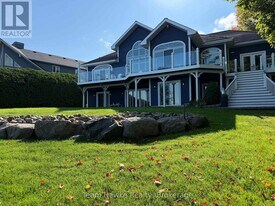 192 Gilwood Park Dr in Penetanguishene, ON - Building Photo