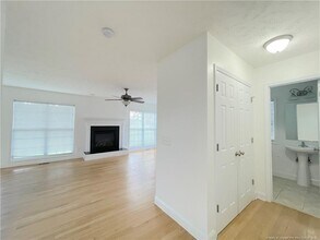 511 Green Links Dr in Cameron, NC - Foto de edificio - Building Photo