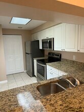 2730 Anzio Ct in Palm Beach Gardens, FL - Building Photo - Building Photo