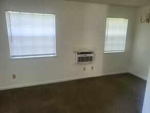 1324 Nylic St in Tallahassee, FL - Building Photo - Building Photo