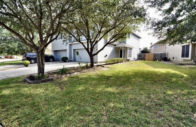 2915 Loganberry Park Ln in Houston, TX - Building Photo - Building Photo