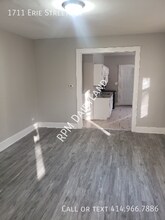 1711 Erie St in Racine, WI - Building Photo - Building Photo