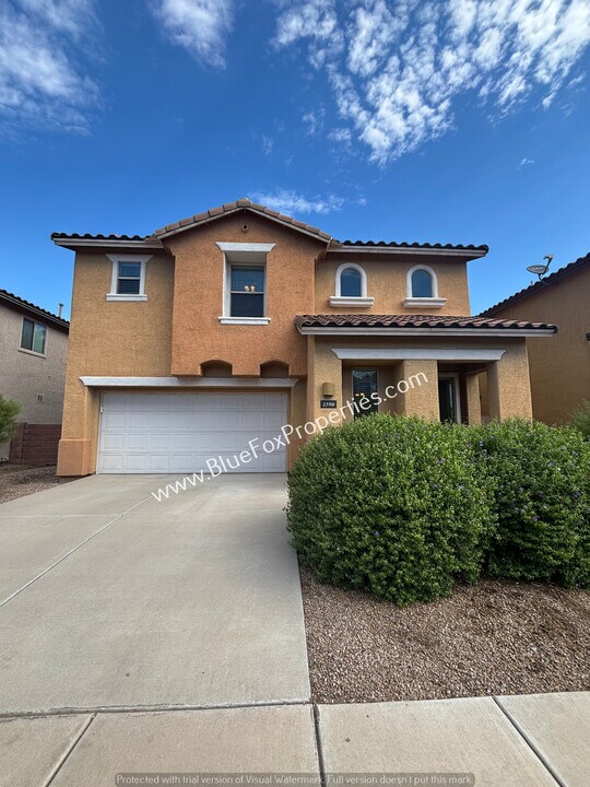 1590 W Blue Horizon St in Tucson, AZ - Building Photo