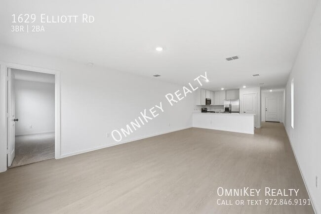 property at 1629 Elliott Rd