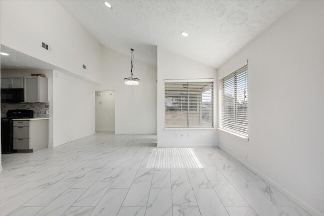 property at 14818 Gladewick Dr