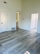 10823 Mountain View Ave in Loma Linda, CA - Building Photo - Building Photo