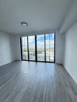 275 NW 26th St, Unit SA3 in Miami, FL - Building Photo