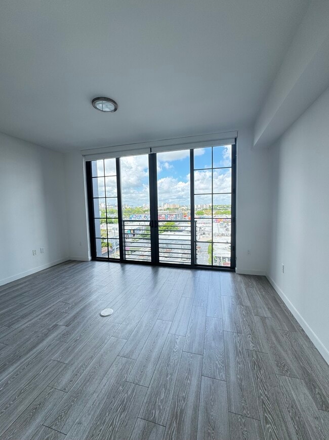 property at 275 NW 26th St