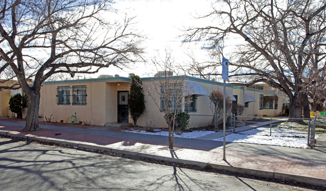 1114 Gold Ave SW in Albuquerque, NM - Foto de edificio - Building Photo