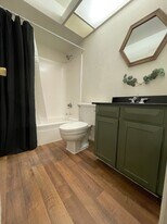 2221 W Farmdale Ave in Mesa, AZ - Building Photo