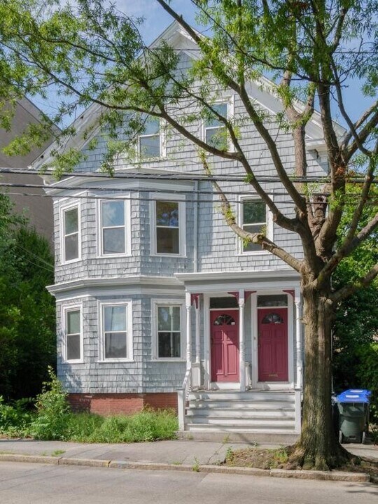 150 Pitman St in Providence, RI - Building Photo