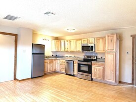 2800 Vail Ave SE in Albuquerque, NM - Building Photo