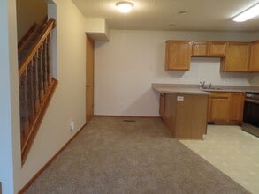 2248 Affirmed Dr in Shakopee, MN - Building Photo - Building Photo