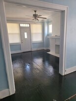 2307 W Grand St, Unit APT 1 in Detroit, MI - Building Photo
