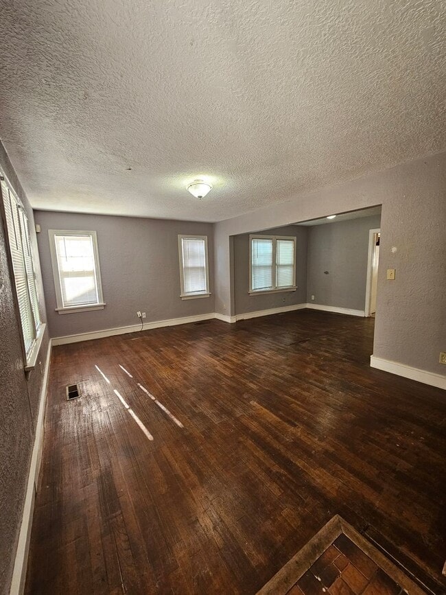 619 Boyd St in Norman, OK - Building Photo - Building Photo