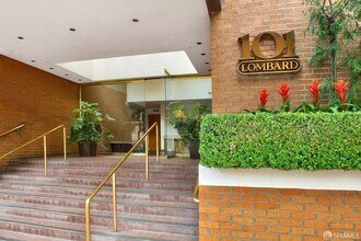 101 Lombard St in San Francisco, CA - Building Photo - Building Photo