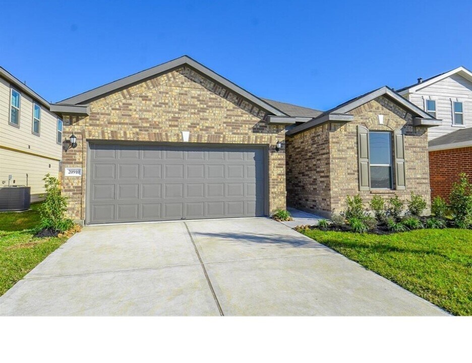 20910 Westgreen Spgs Dr in Katy, TX - Building Photo