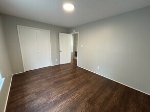 263 Tinker Hill Cv, Unit C in Jackson, TN - Building Photo - Building Photo