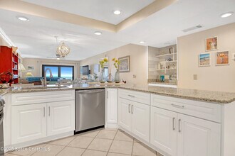 505 N Miramar Ave in Indialantic, FL - Building Photo - Building Photo