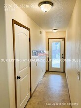 2726 SE 136th Pl in Portland, OR - Building Photo - Building Photo