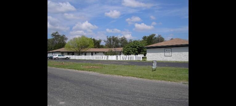 Mesa Verde Apartments in Canyon, TX - Building Photo