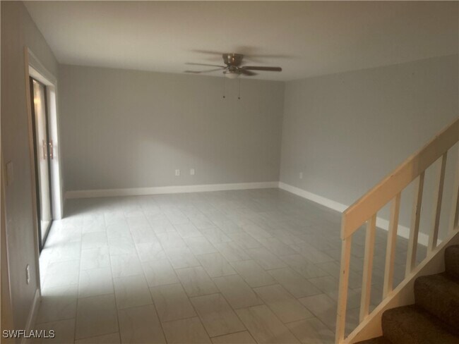 18001 San Juan Ct SE in Ft. Myers, FL - Building Photo - Building Photo