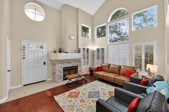 12912 Carmel Creek Rd in San Diego, CA - Building Photo - Building Photo