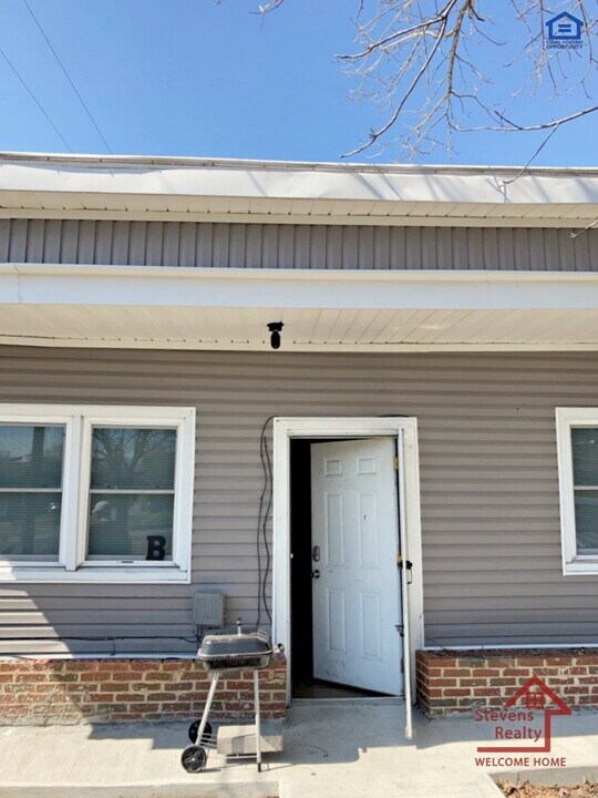 1502 N Dixie Ave in Cookeville, TN - Building Photo