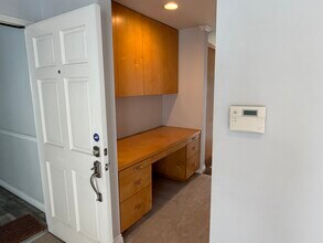 1649 Appian Way, Unit 210 in Santa Monica, CA - Building Photo - Building Photo